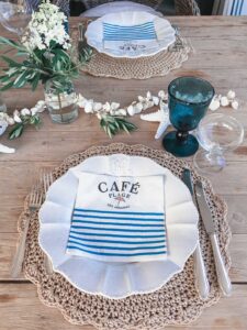 Table decoration marine style | Eat Cook Dine